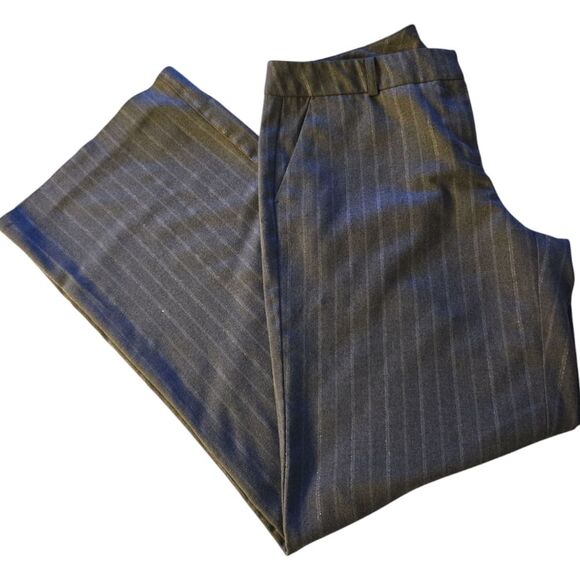New York & CO Striped Gray Trousers WOMENS SZ 8R - Picture 1 of 5